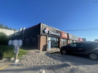 1071 Kings Road Sydney NS photo 2