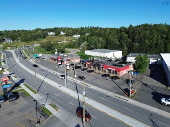 1071 Kings Road Sydney NS photo 4