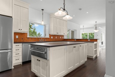 5954 Mcculloch Court Halifax NS photo 15