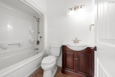 5954 Mcculloch Court Halifax NS photo 41