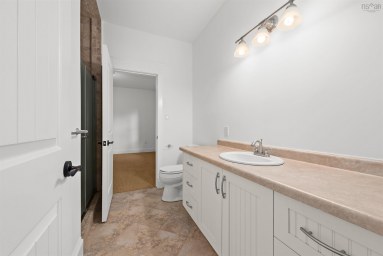 5954 Mcculloch Court Halifax NS photo 49