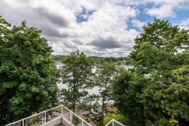 5954 Mcculloch Court Halifax NS photo 6