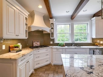 24 Anderson Boulevard Kentville NS photo 8
