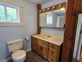 115 Starr Street Bridgewater NS photo 17