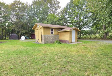 115 Starr Street Bridgewater NS photo 2