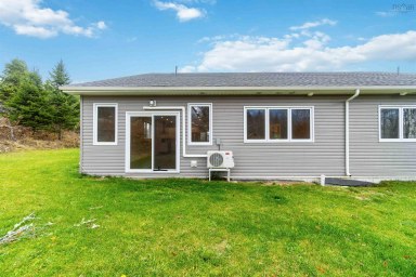 Cordwood & Penwood Lane Upper Hammonds Plains NS photo 31