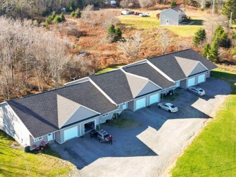 Cordwood & Penwood Lane Upper Hammonds Plains NS photo 37