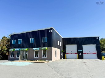 21 Raddall Avenue Dartmouth NS photo 3