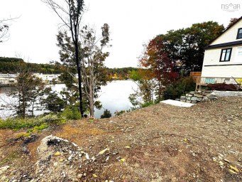 344 King Street Bridgewater NS photo 4