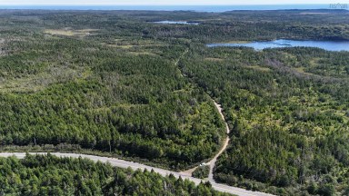 226 acre Mackenzie Lake Rd Framboise NS photo 8